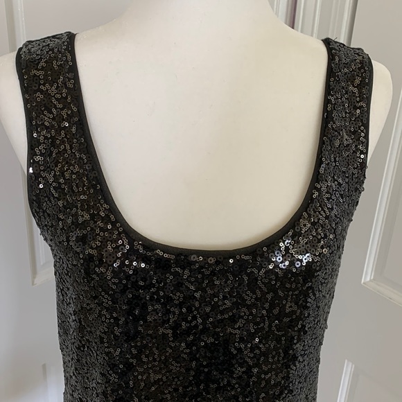 Banana Republic Tops - EUC.  Banana republic sequin top